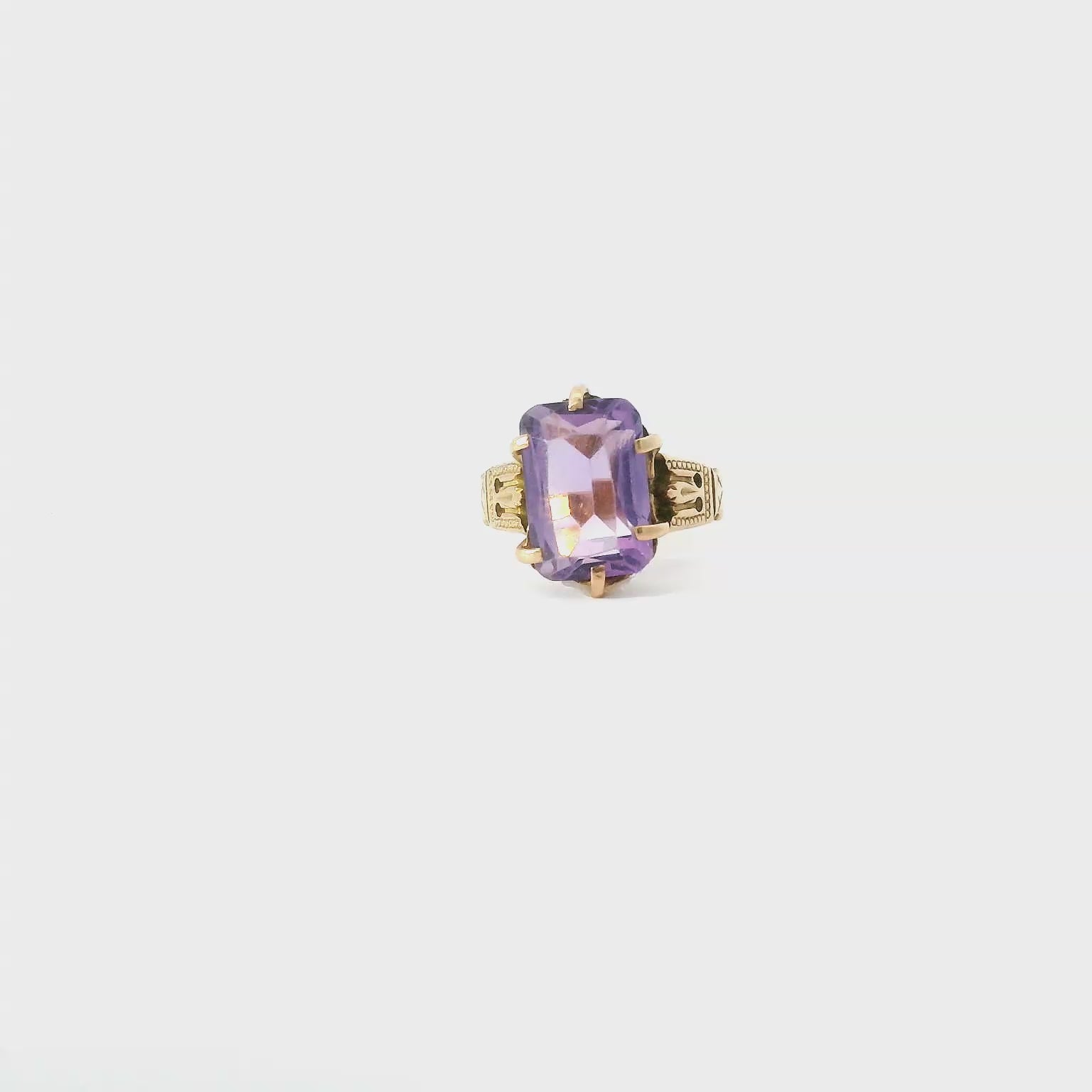 Vintage 14K Rose Gold Amethyst Ring