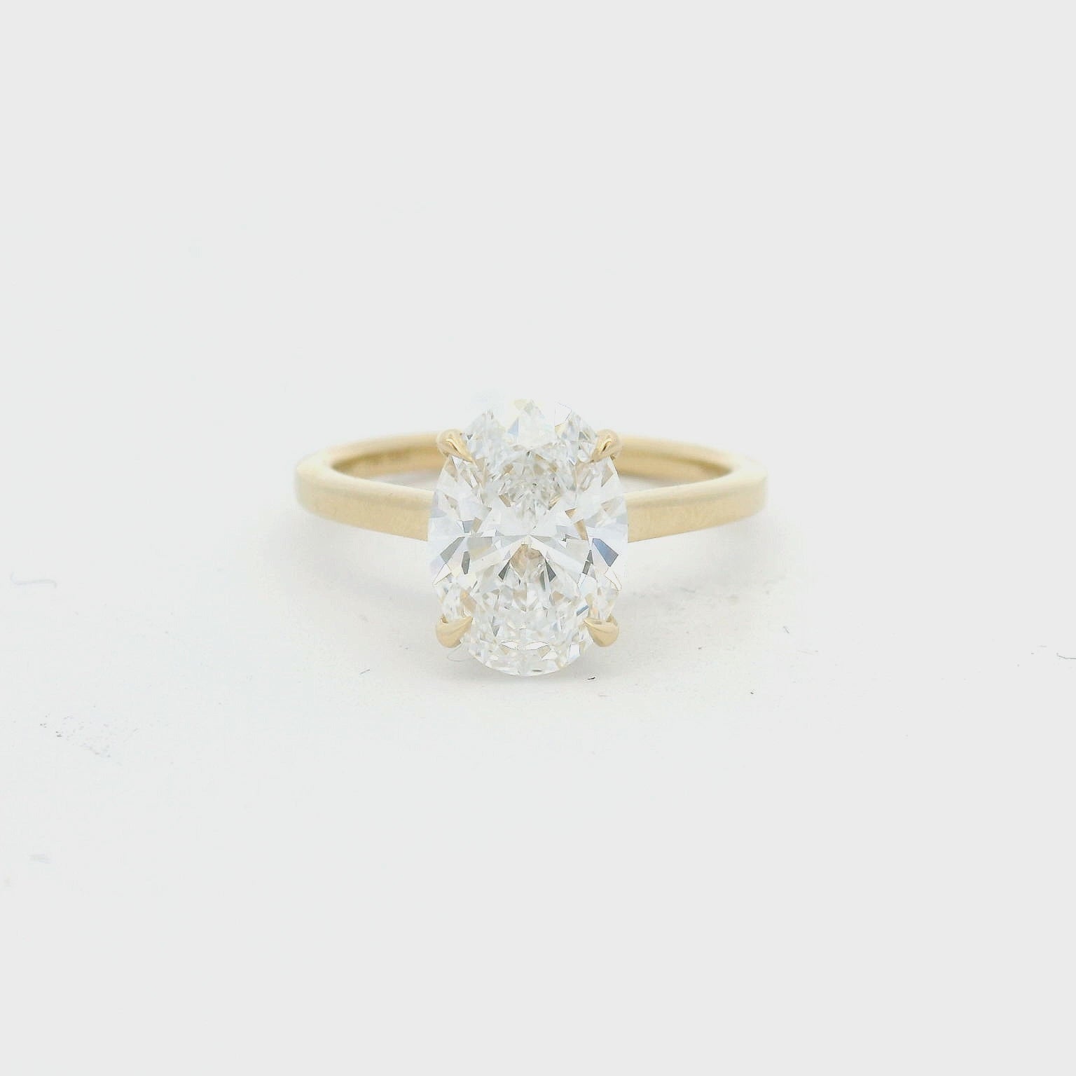 Elegant Oval Diamond Ring