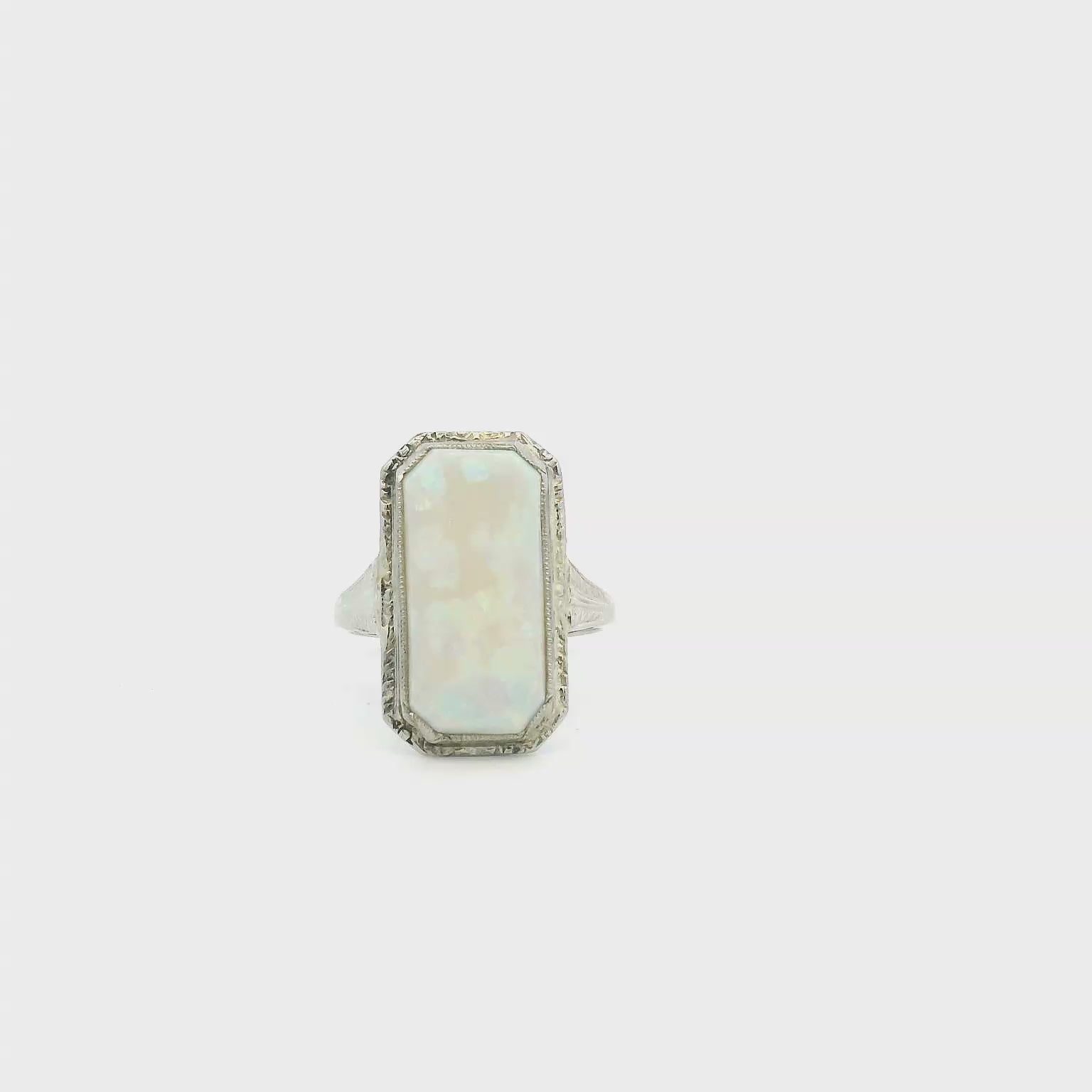 Vintage 14KWG Engraved White Crystal Opal Ring