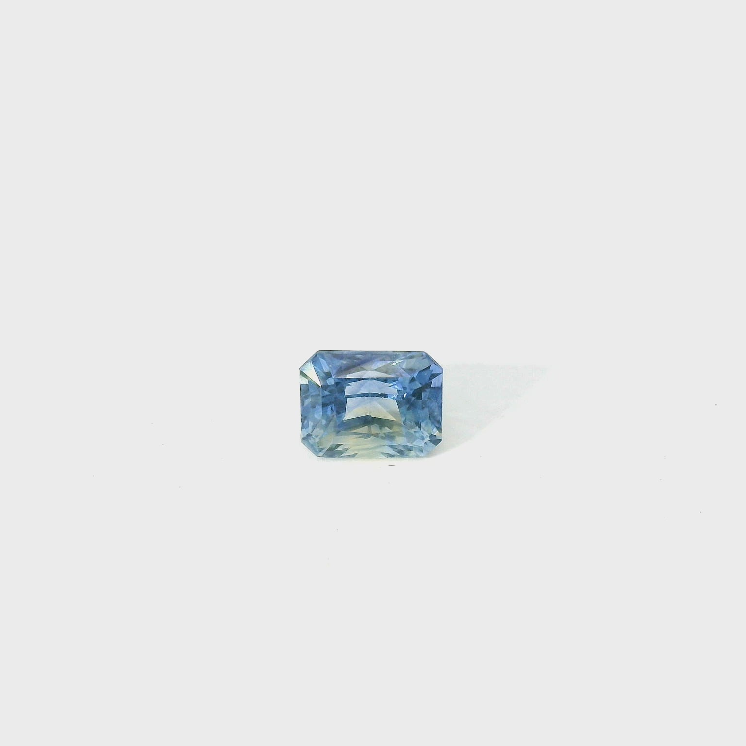 bi-color radiant cut sapphire