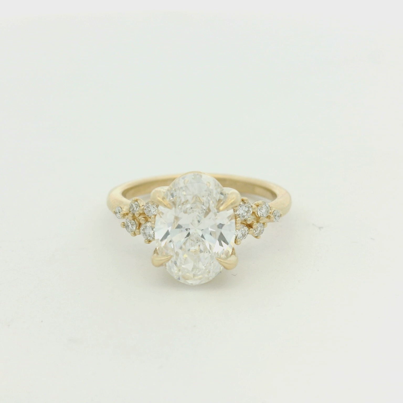 14KYG Lab Grown Oval Diamond Engagement Ring