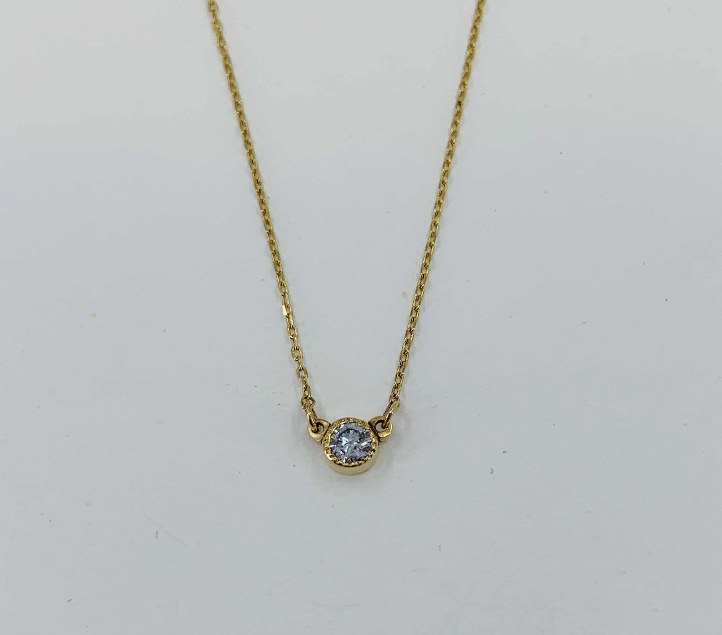 14k yellow gold solitaire necklace