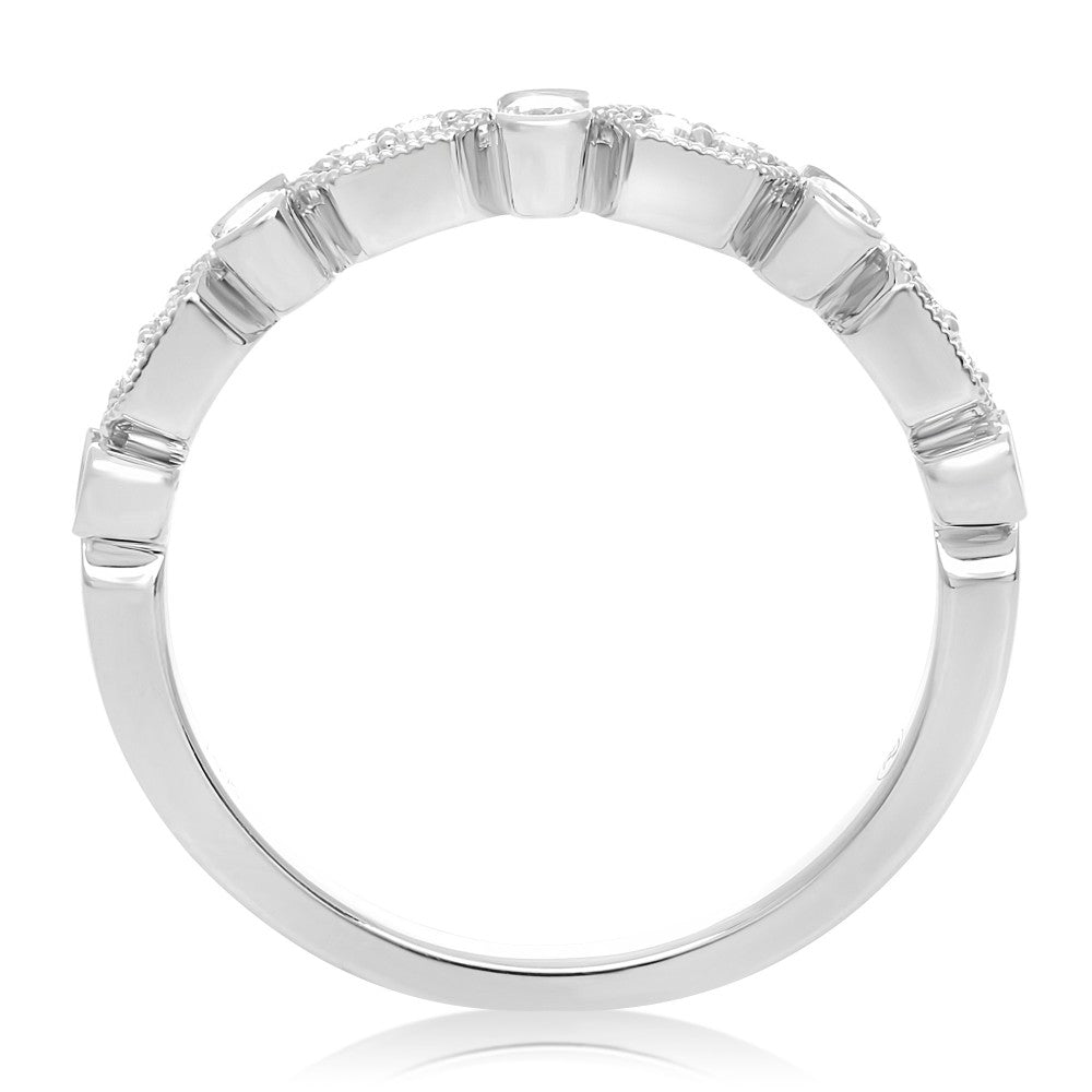 Geometric Milgrain and Diamond Band