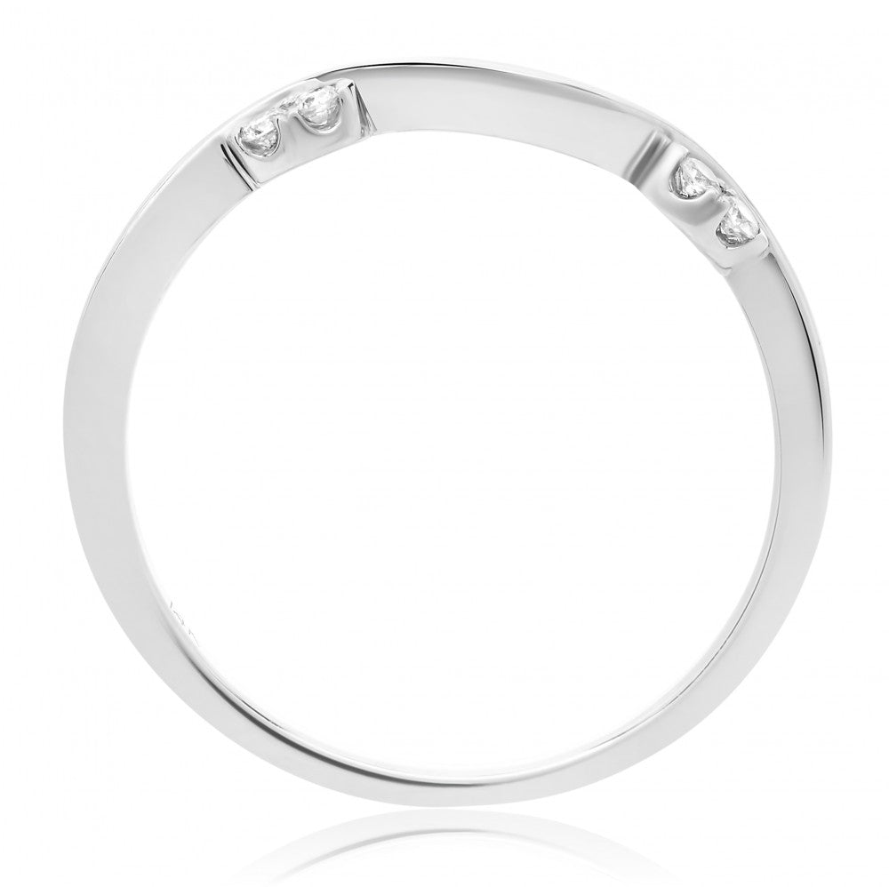 White Gold & Diamond Wave Band